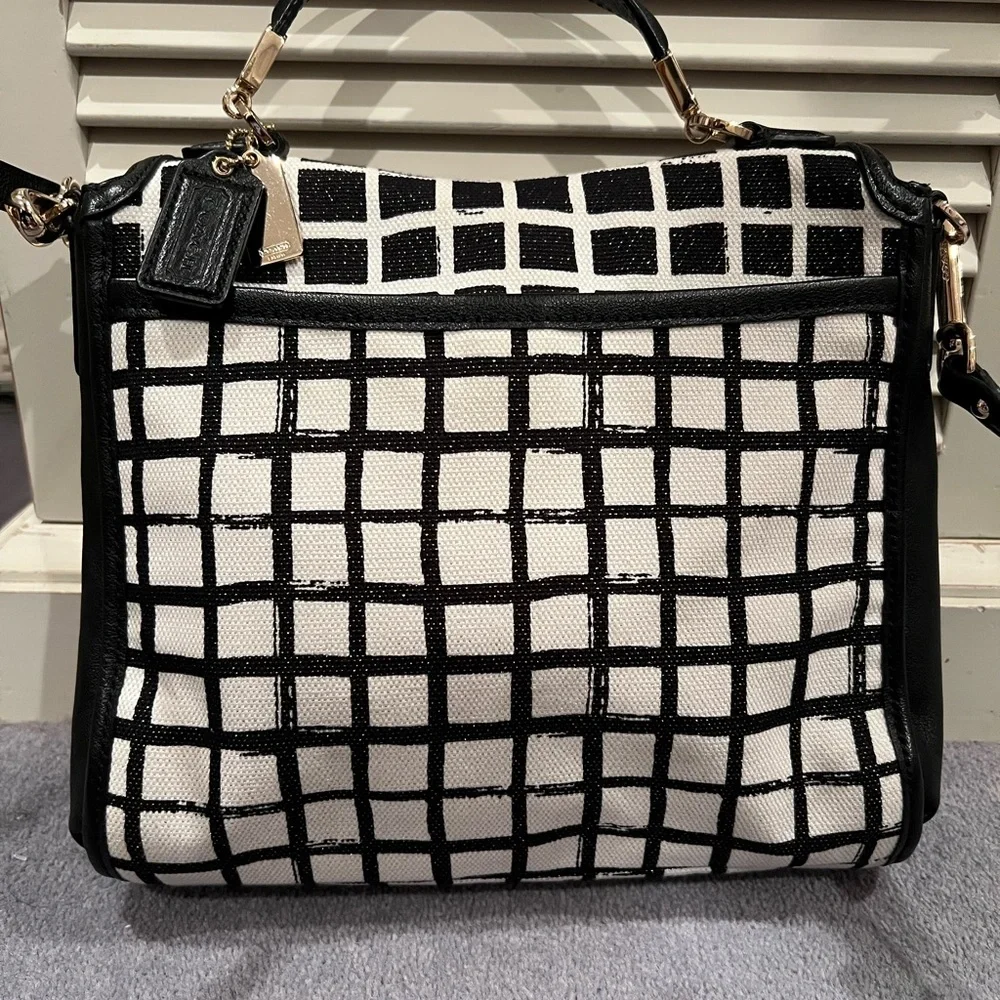 COACH Crossbody Bag - Picture 3 of 10